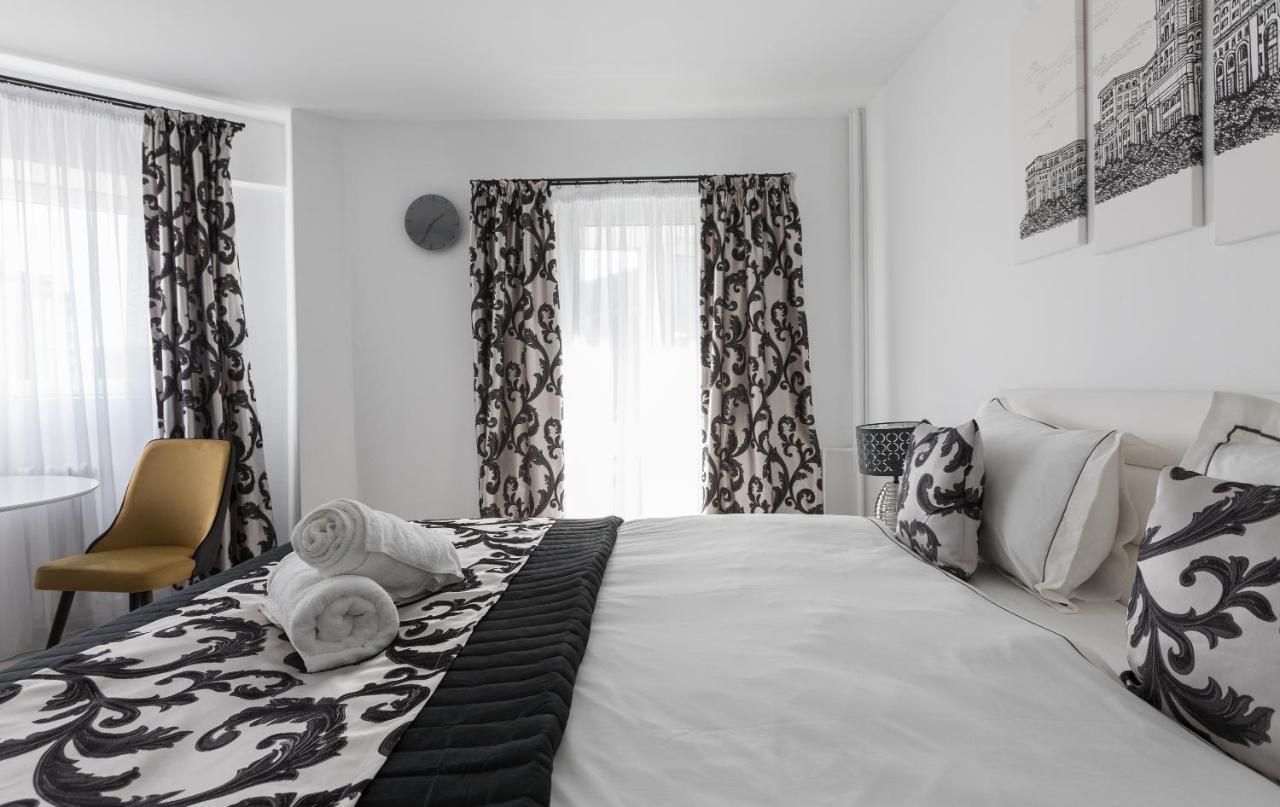 Lion'S Unirii Apartment 布加勒斯特 外观 照片